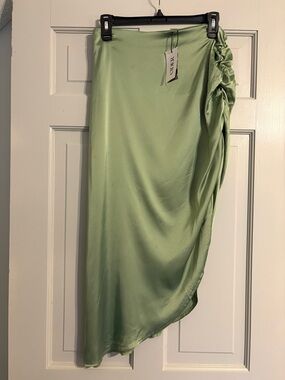 NEW Cider M Light Green Satin Asymmetric High Low Ruched Skirt with Slit
